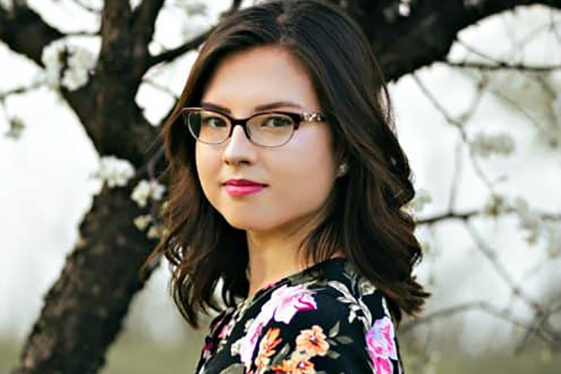 Alexis from Fitnancials Headshot